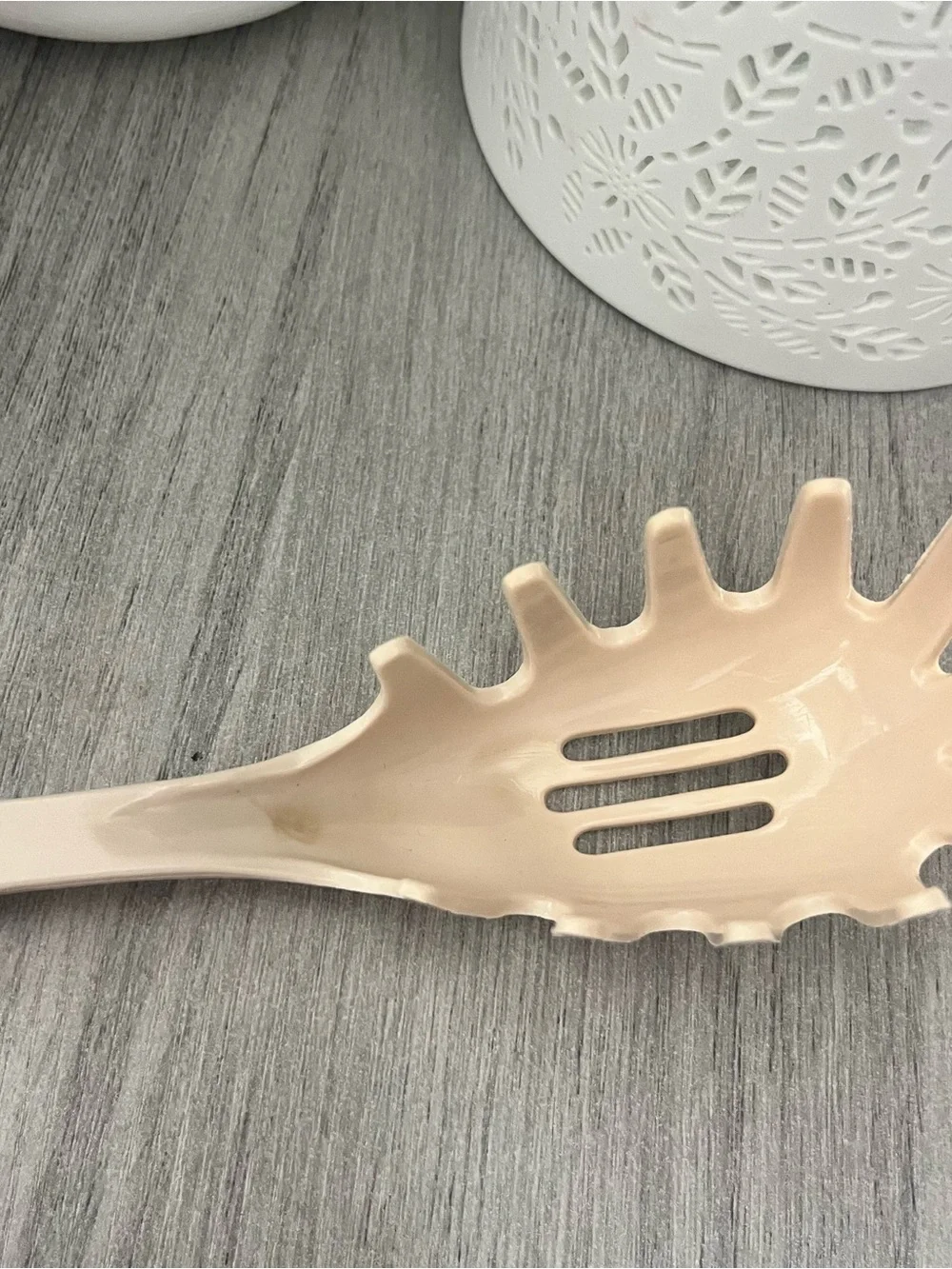 EKCO Almond Handle Kitchen Utensil Set 3 Pc Vintage Spoon Skimmer Pasta